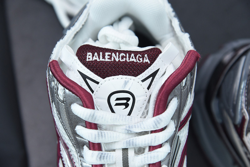 Ba*len*cia*ga runner sneaker