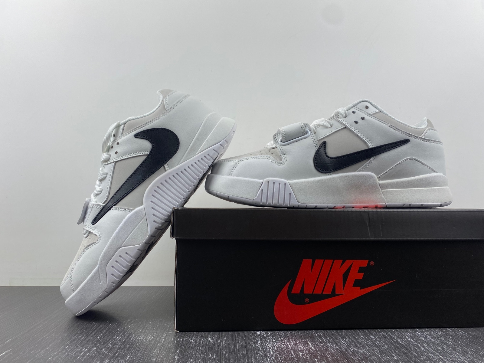 travis scott x jordan cut the check