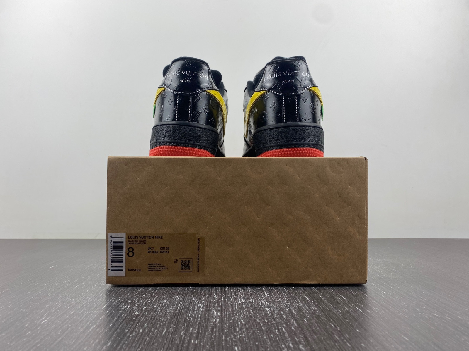 lvt x nike air force1