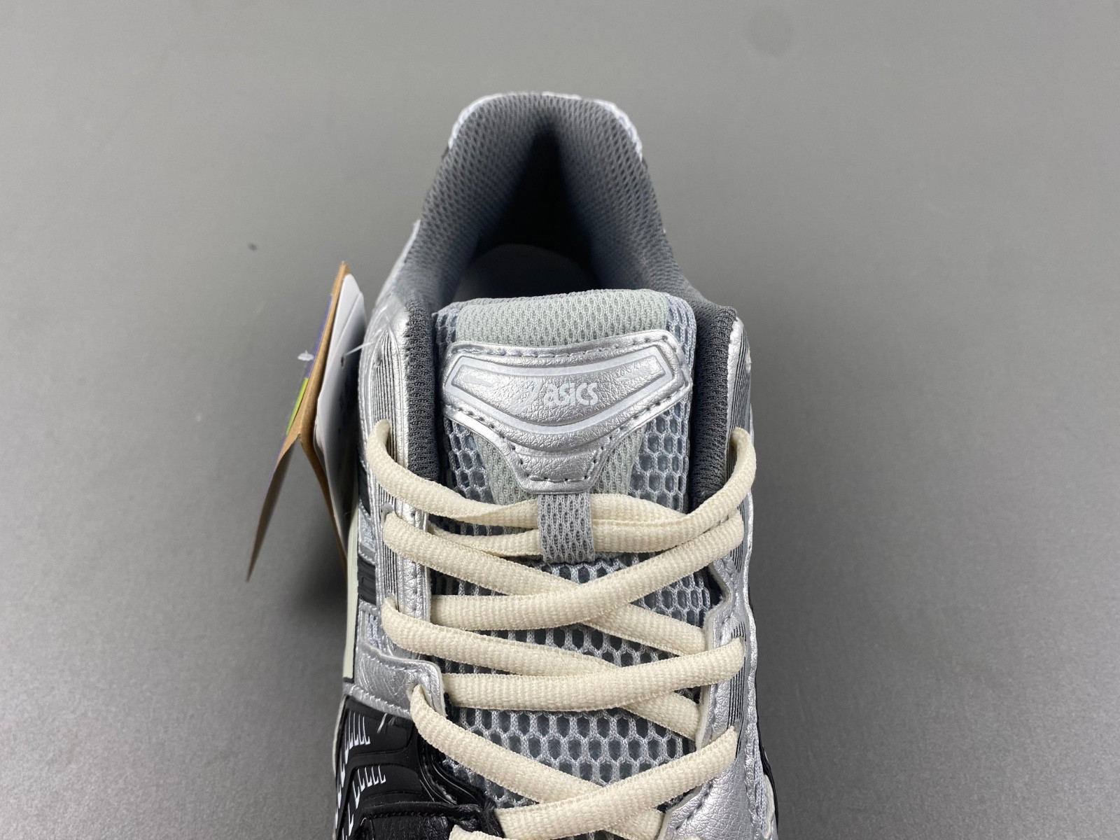 As*ic*s gel kayano 14 