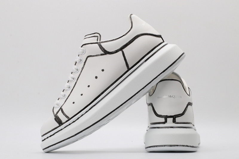 alexer mceen sneakers