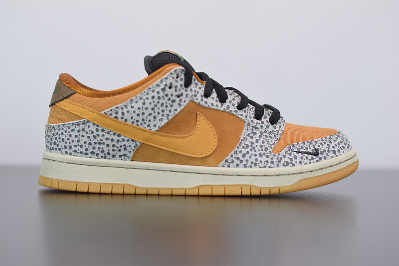 nike sb dunk low “safari” cd2563-002
