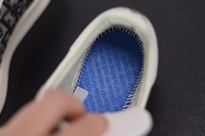 DIO* X ADIDAS C16650