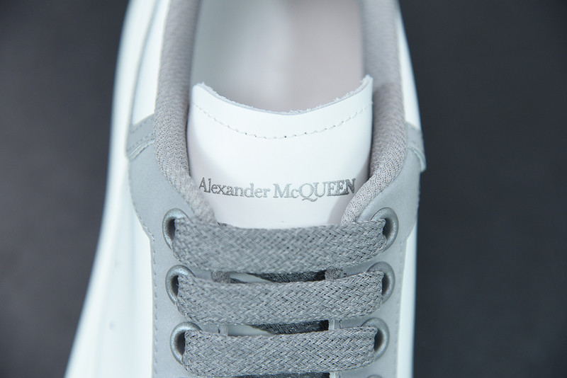 alexer mceen sneakers
