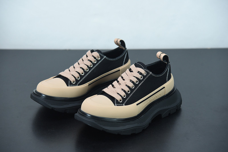 alexer mceen sneakers