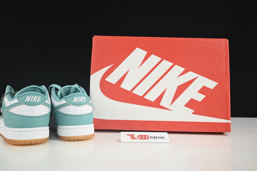 nike dunk low turquoise green orange dv2190-100