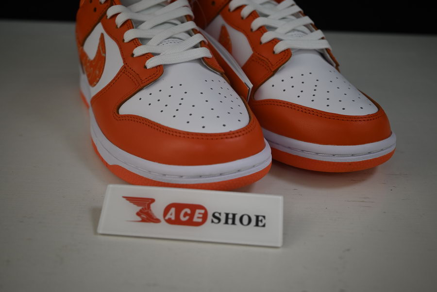 nike dunk low “orangre paisley” dh4401-103