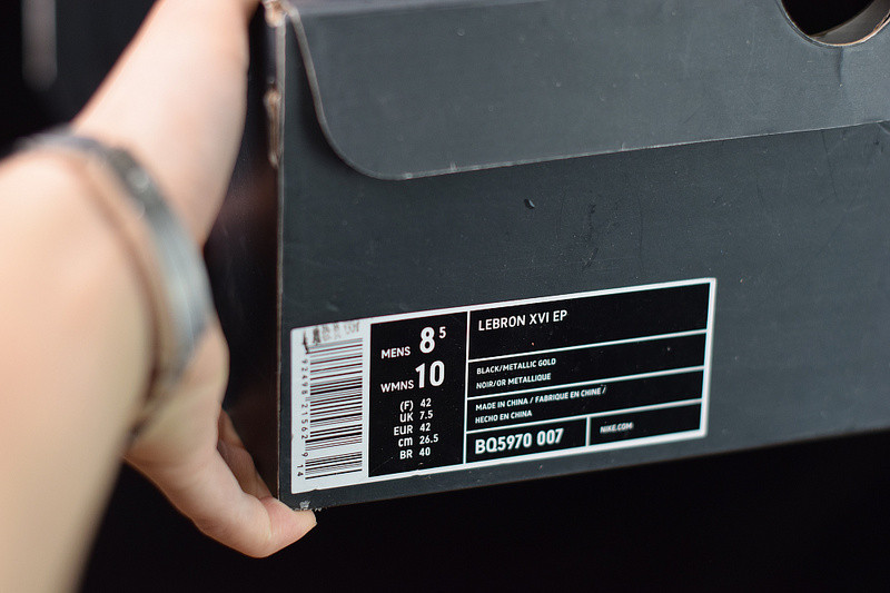 nike lebron 16 dressed for a king bq5970-007