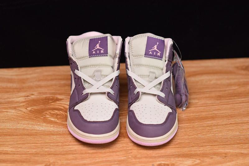 air jordan 1 mid "purple dust" 555112-500