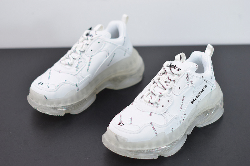 bc triple s trainer 524039 w09e1 2021