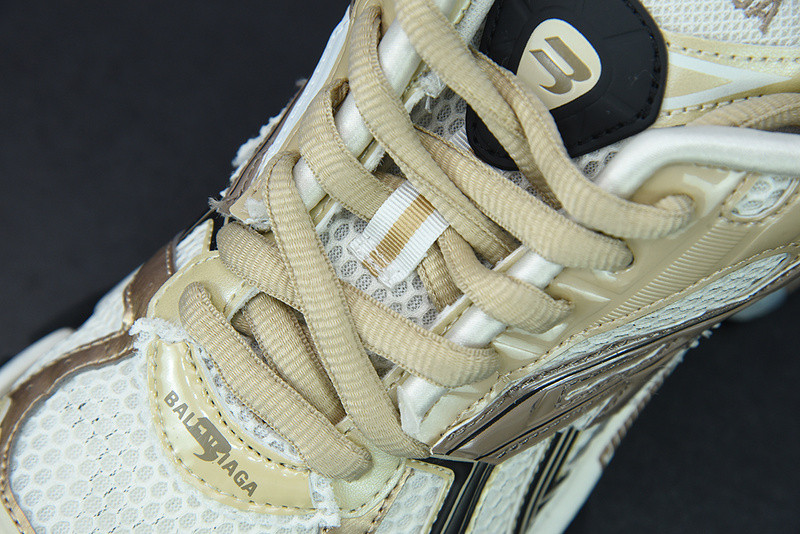 Ba*len*cia*ga runner sneaker