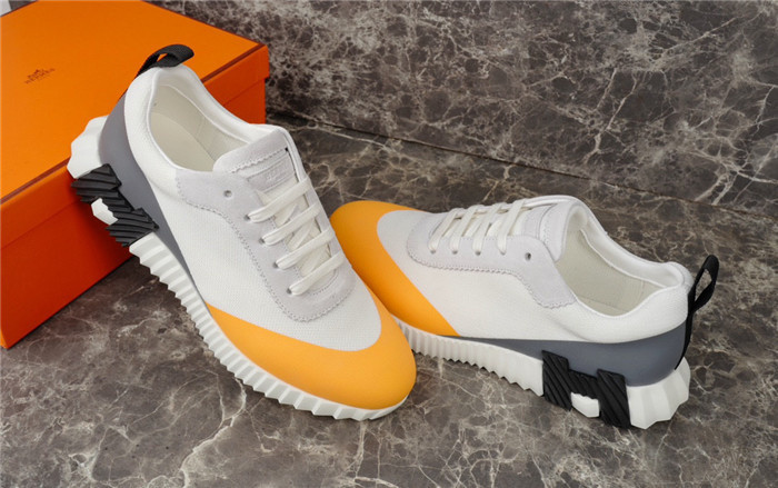 H**mes sneaker