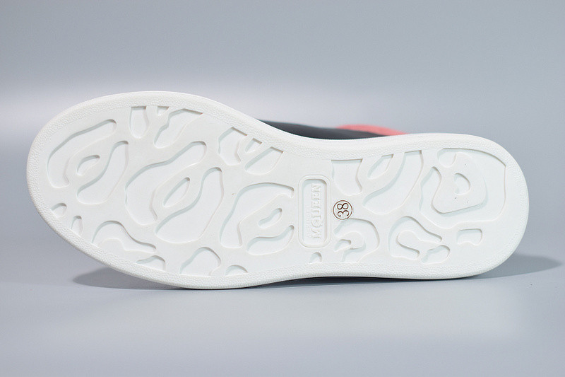 alexer mceen sneakers