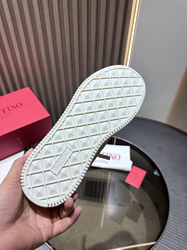 valentino sneaker