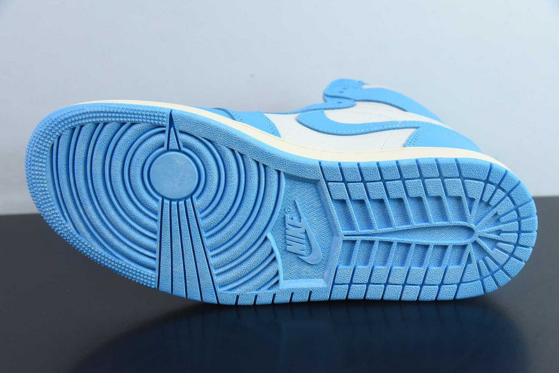 Air Jordan 1 High OG UNC Reimagined DZ5485-402