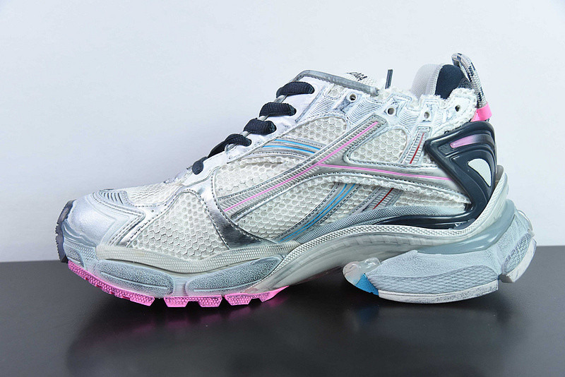 Ba*len*cia*ga runner sneaker