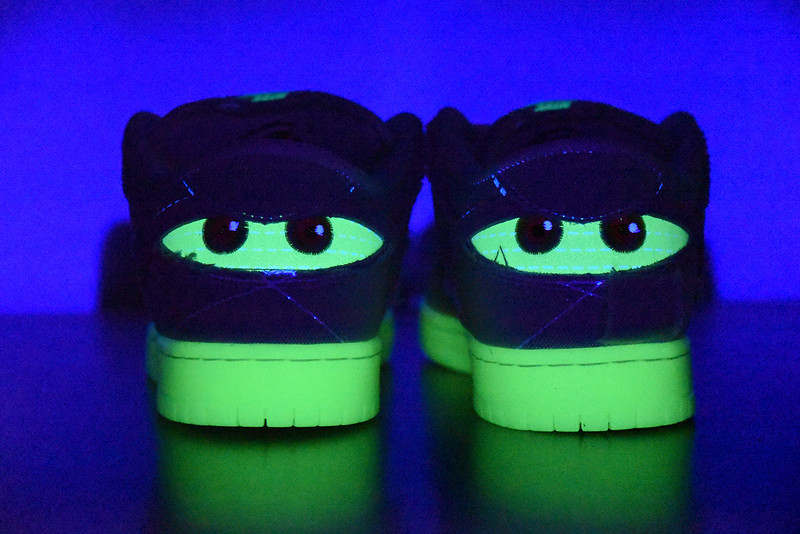 nike sb dunk low “mummy” dm0774-111