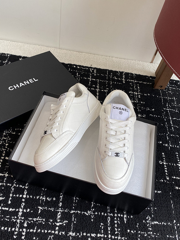 Chanel Sneaker
