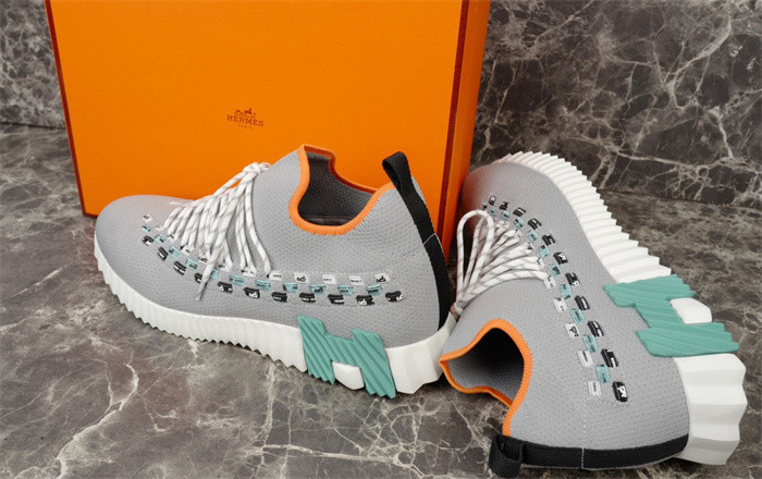 H**mes sneaker
