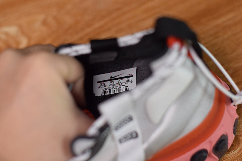 nike react runnerr mid wr ispa white light crimson at3143-100