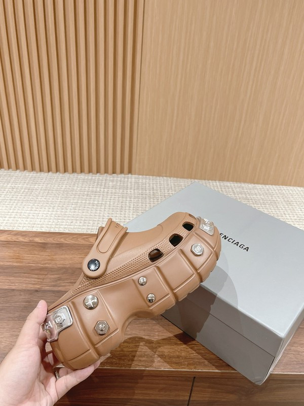 Cr*0*s x ba*len*cia*ga hardCr*0*s sandal