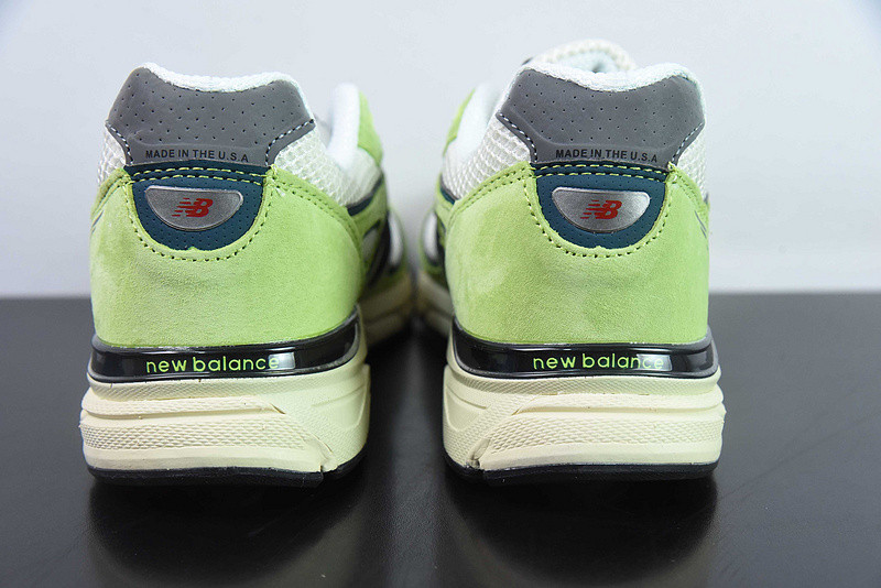 new balance sneaker
