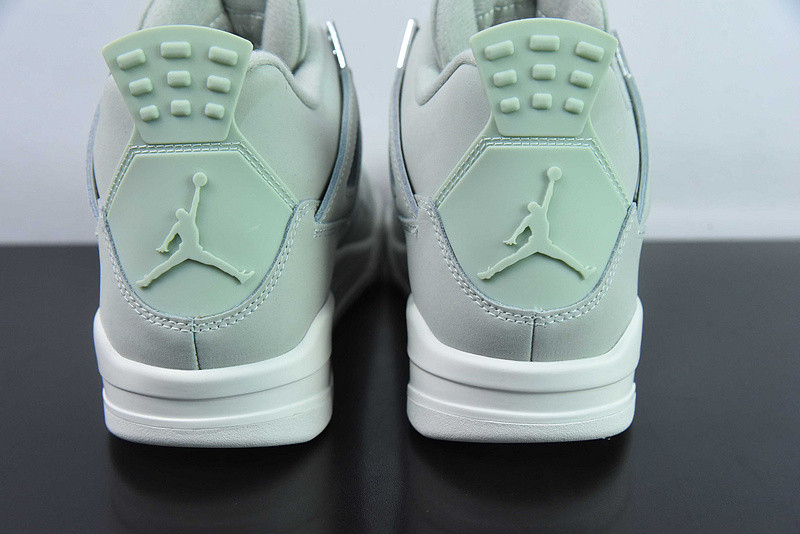 Air Jordan 4 WMNS "Seafoam" HV0823-003