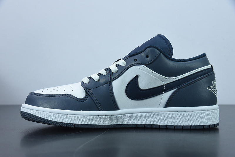 air jordan 1 low covered in blue tones 553558-414