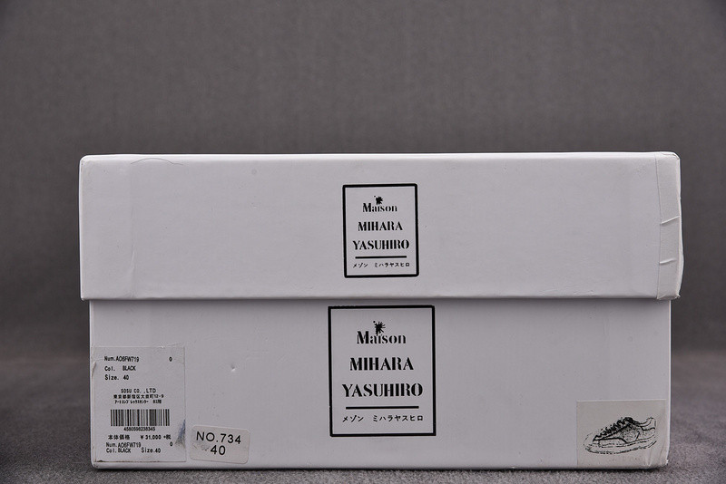 Ma*s*n mihara yasuhiro sneaker