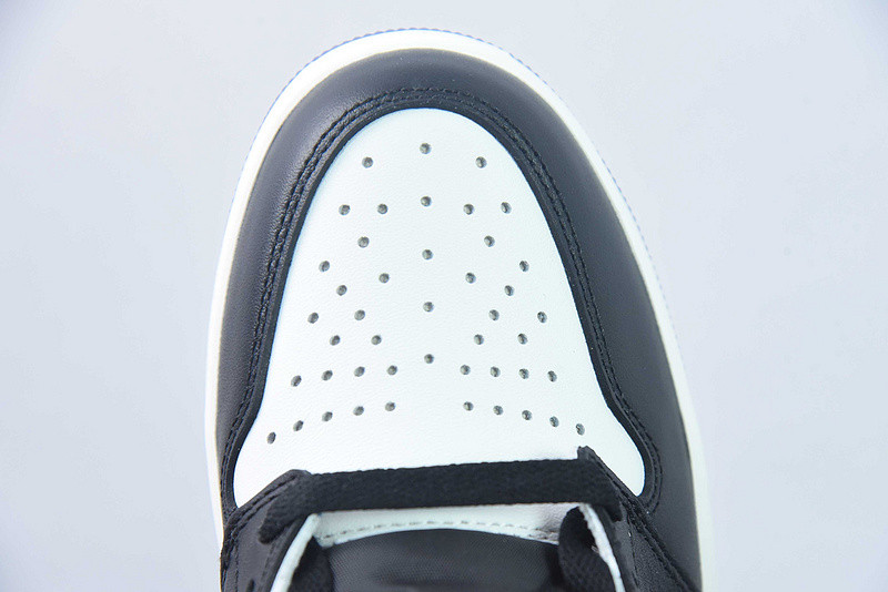 air jordan 1 retro high og "blue moon" 555088-115