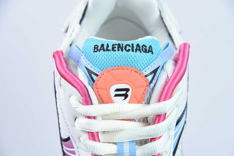Ba*len*cia*ga runner sneaker