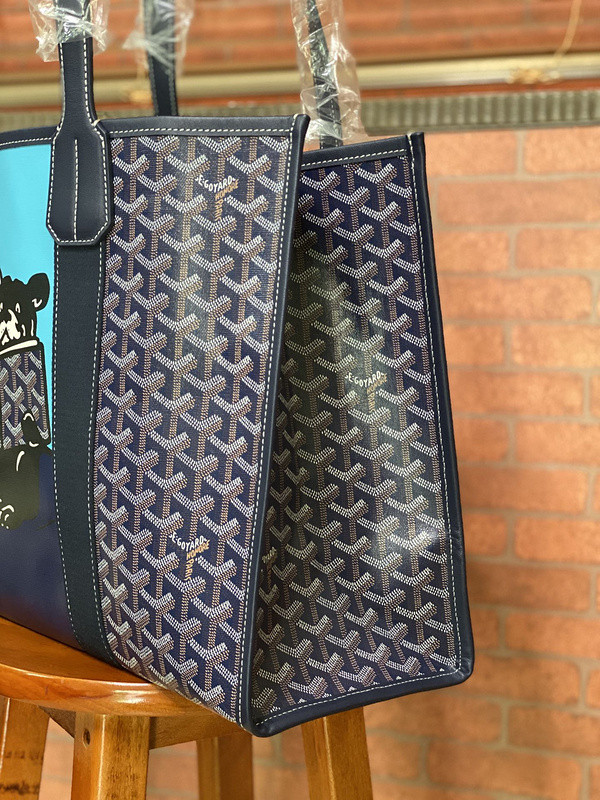 GOYARD PURSE