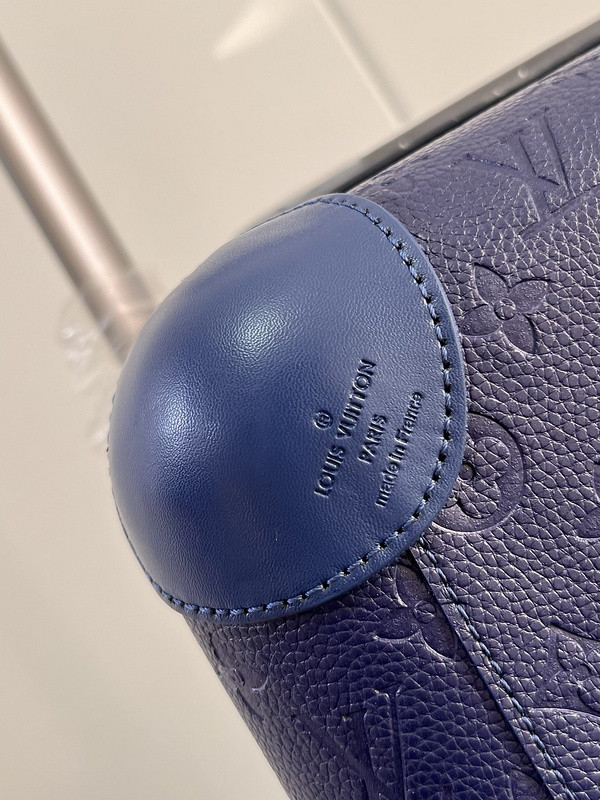 LVT HORIZON four-wheeled trolley case