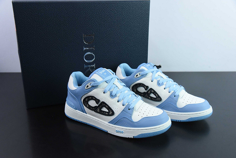 dio* sneaker