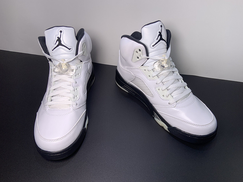 air jordan 5 white black dd0587-110